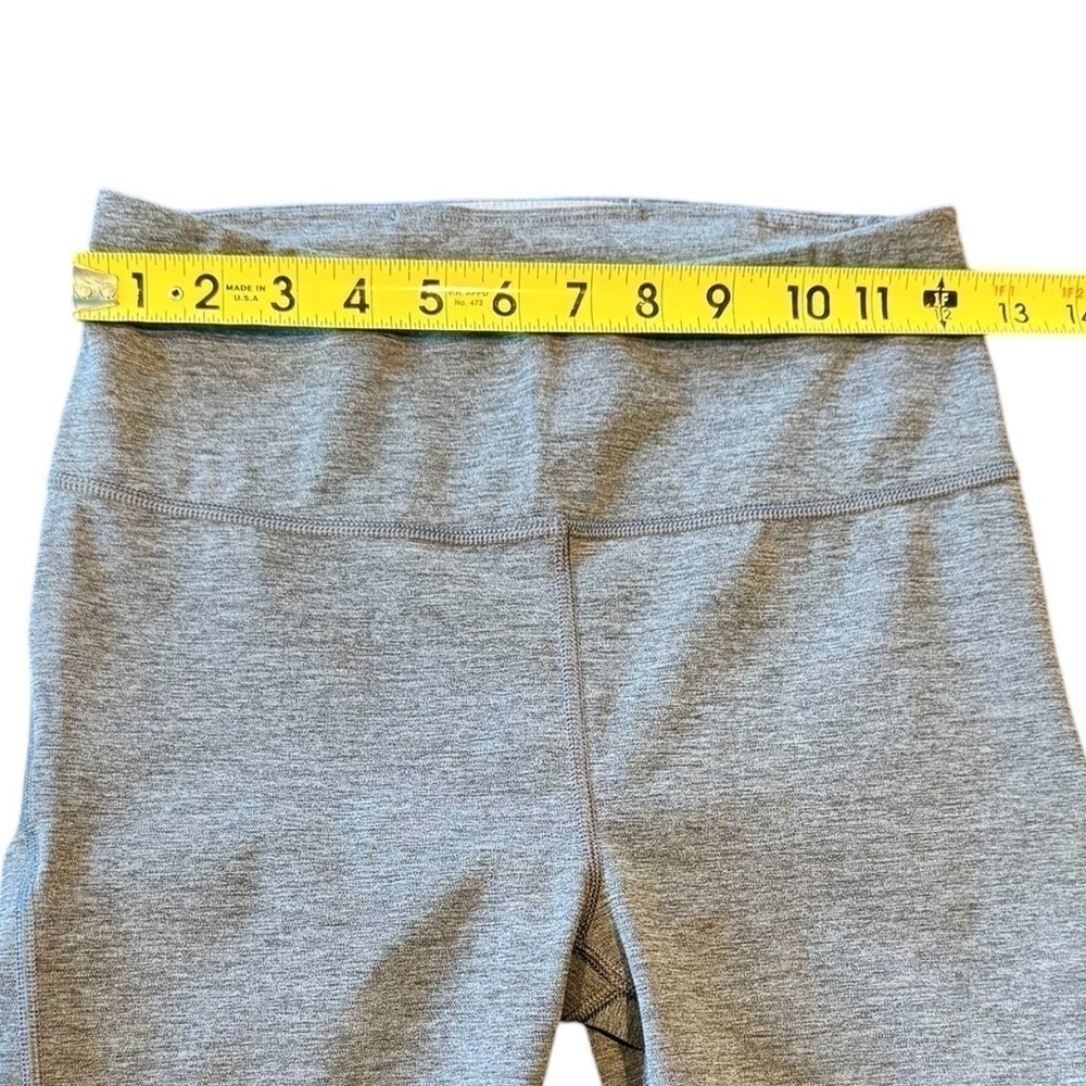 Athleta Ultimate Stash Pocket Capri Leggings Supersonic Gray Womens Size XS - Picture 5 of 8